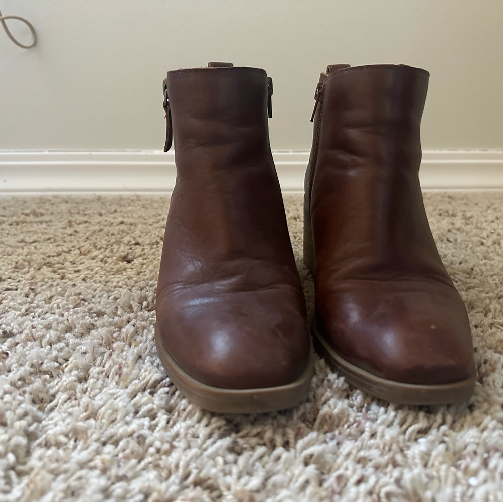 Crown vintage bootie